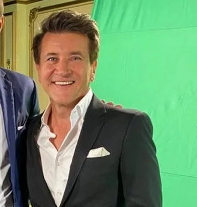 Robert Herjavec's Viral Investment Advice: Why It's Just Common Sense for Rich Guys